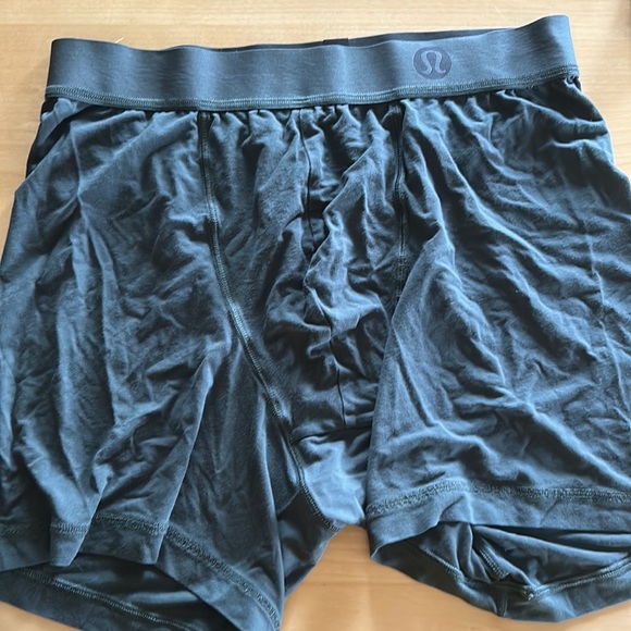 (5x) Lululemon Always in Motion Boxer 5” - Picture 8 of 11